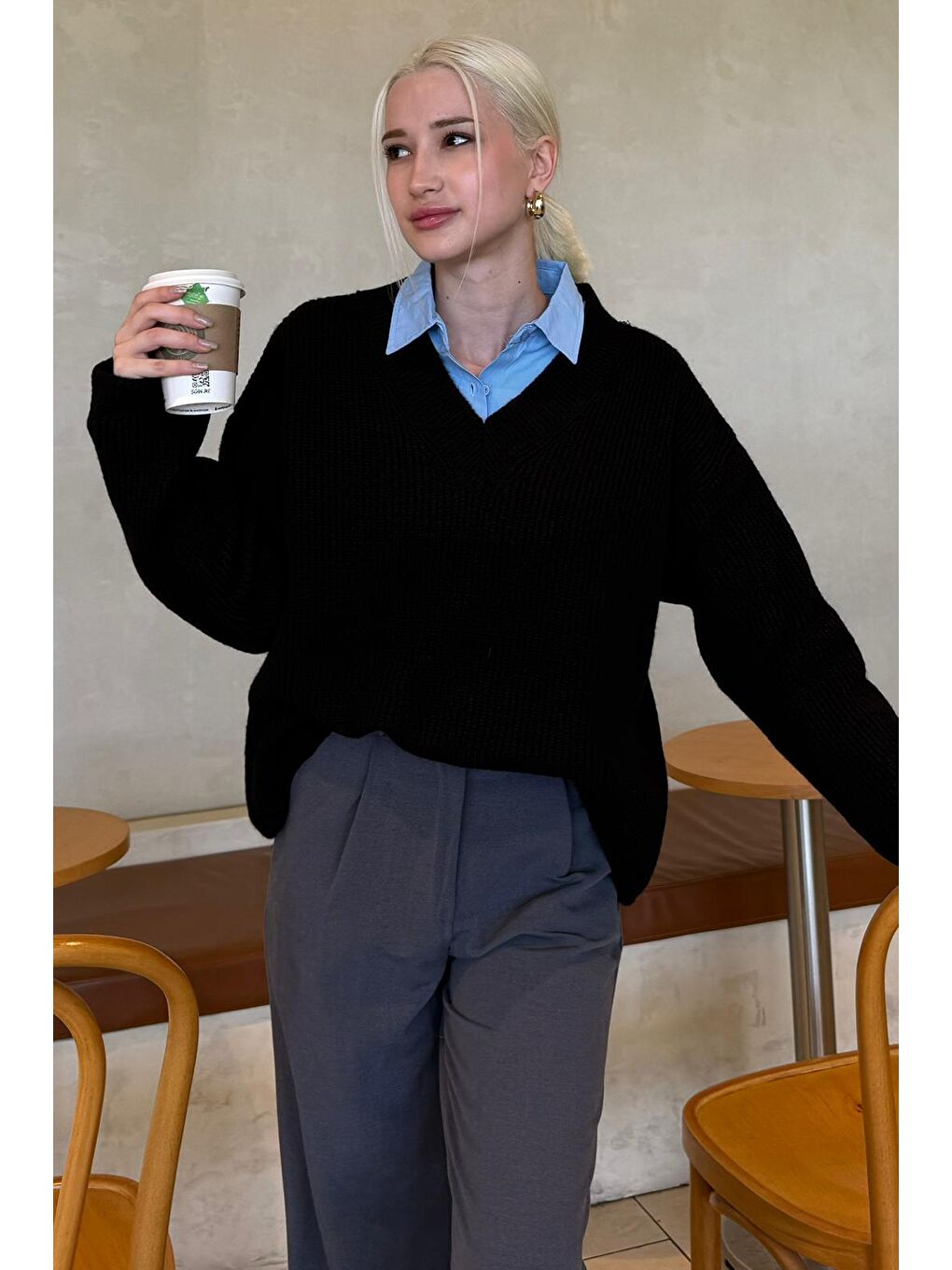 Siyah V Yaka Triko Kadın Kazak Mg2501-4