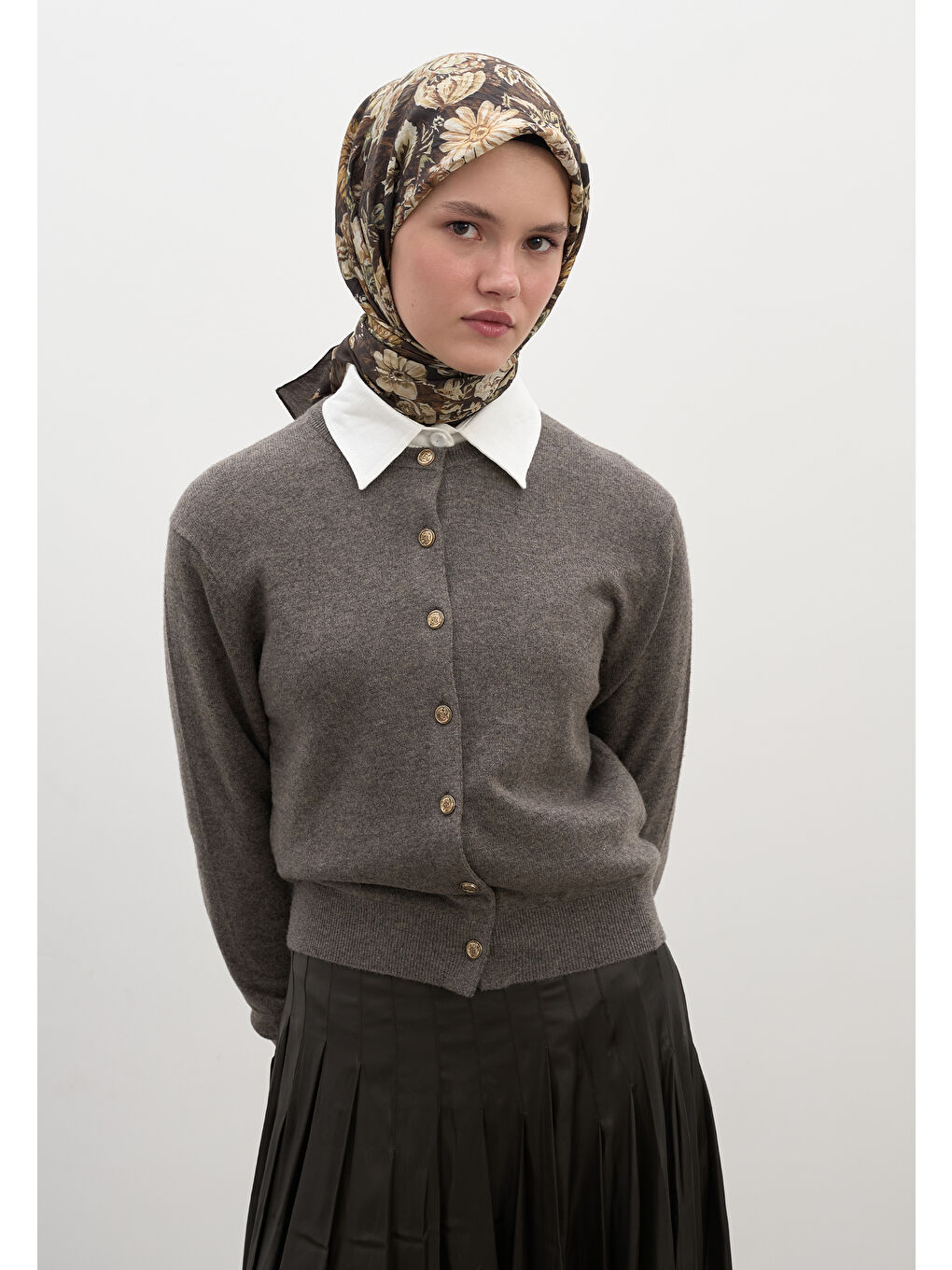 Kahverengi Judıth Desen Pamuklu Viskon Eşarp Kahve-3