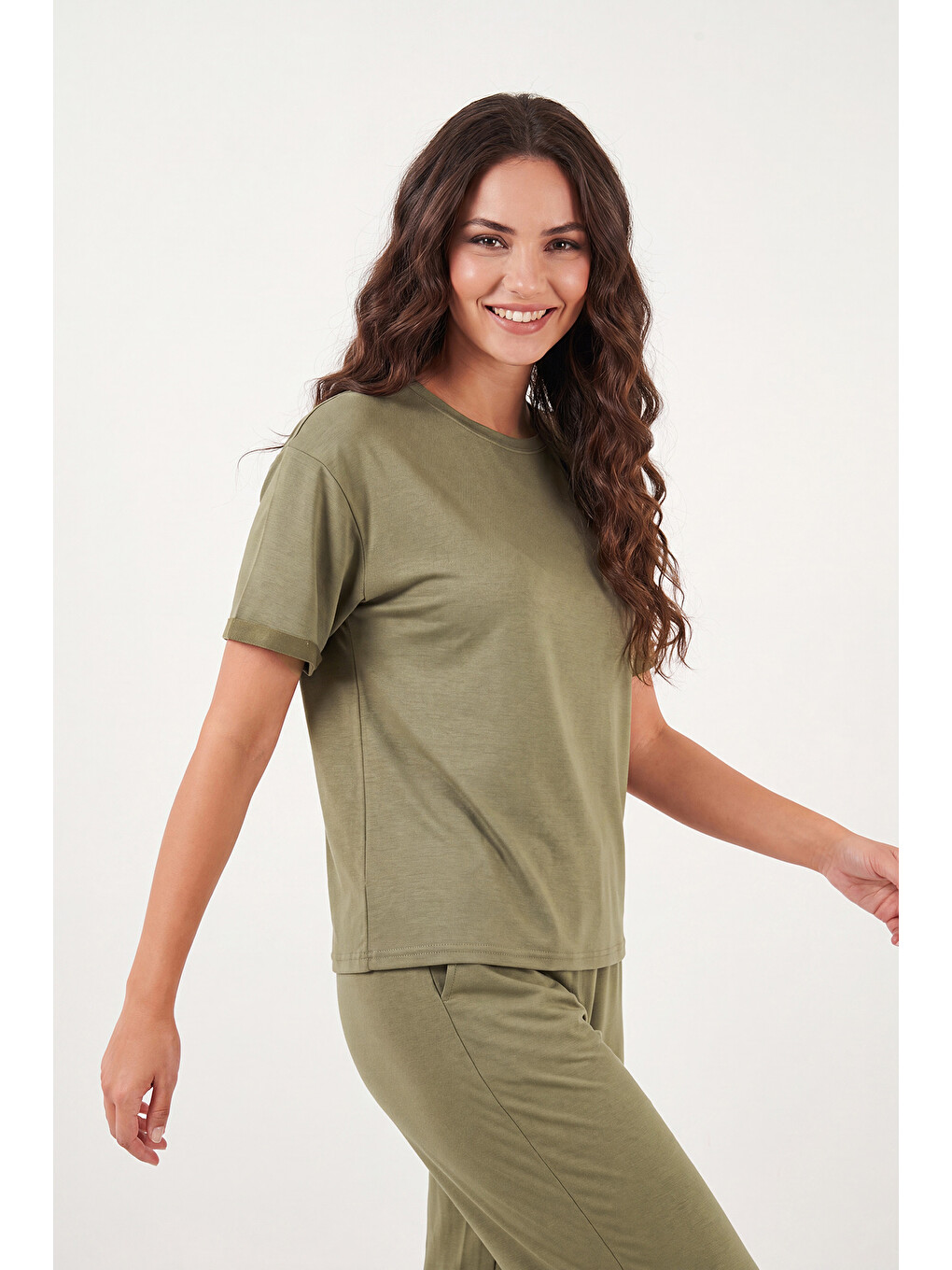Haki Yumuşak Dokulu Bisiklet Yaka Lastikli Bel Kısa Kollu Kadın Pijama Takımı 65720102-3