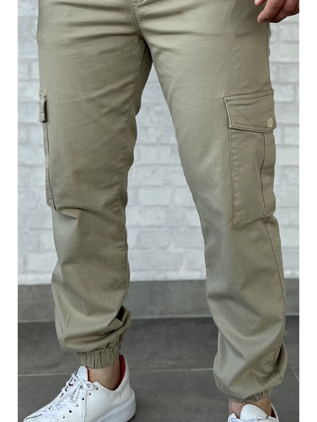 Yeşil Bel Ve Paça Lastikli Kargo Cep Gabardin Erkek Pantolon-3