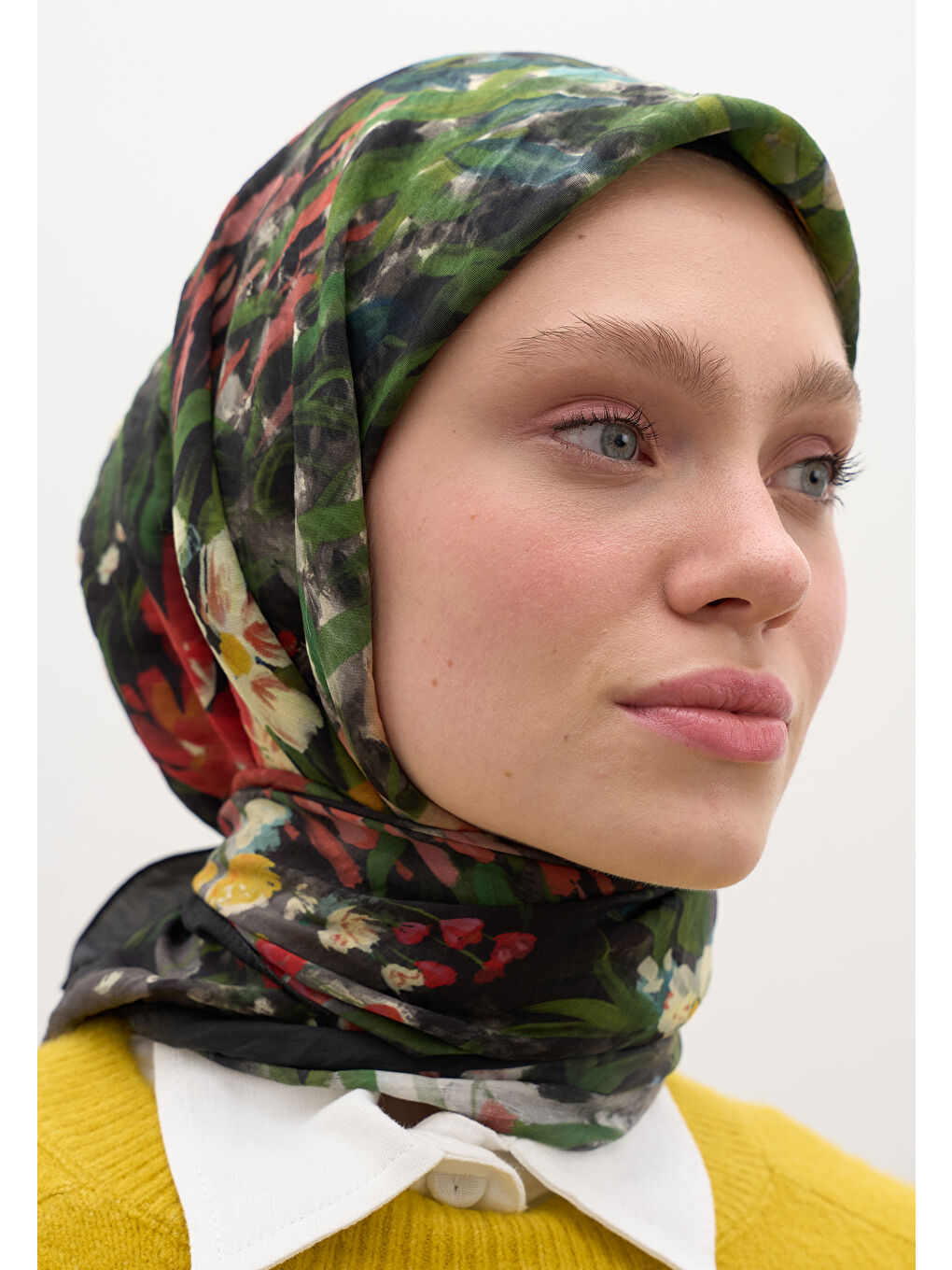 Josıane Desen Pamuklu Viskon Eşarp Siyah-3