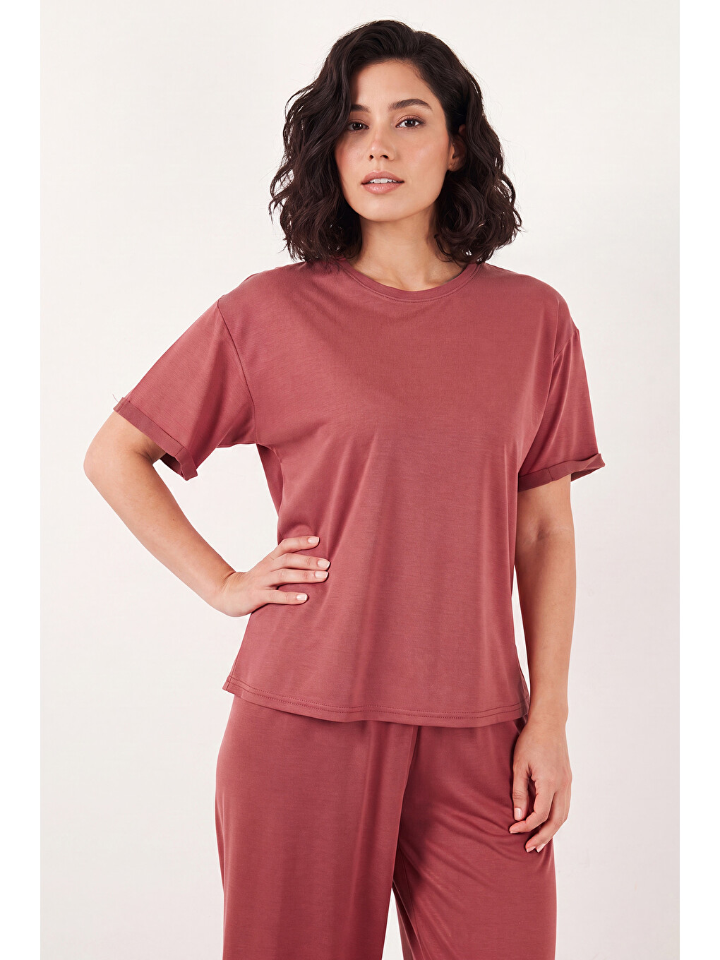 Kahverengi Yumuşak Dokulu Bisiklet Yaka Lastikli Bel Kısa Kollu Kadın Pijama Takımı 65720102-3