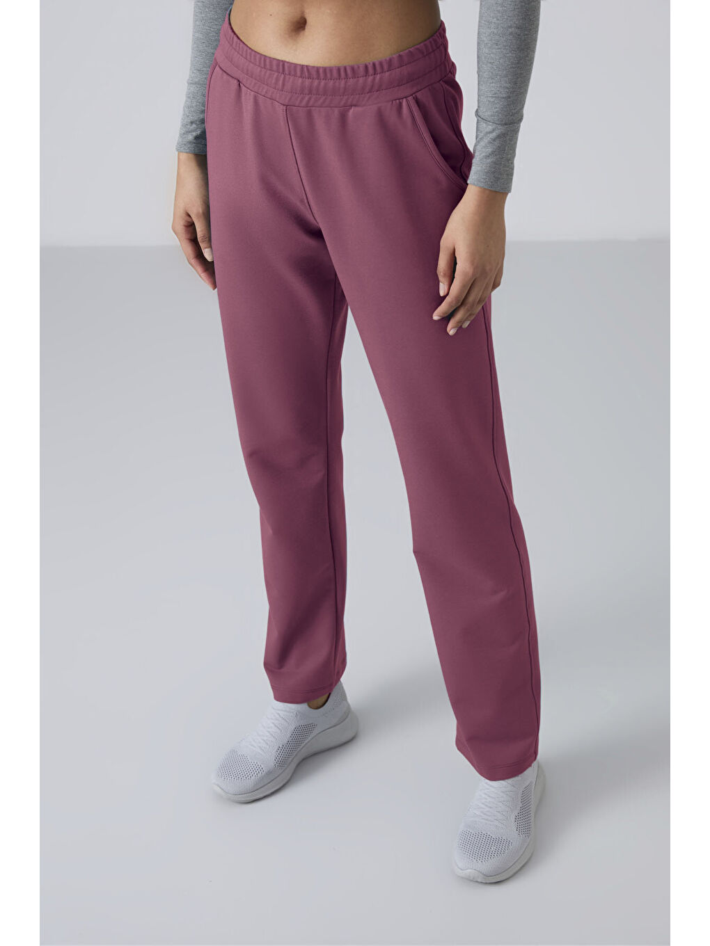 Kırmızı Soft Vişne Yüksek Bel Cepli Rahat Form Klasik Paça Kadın Eşofman Alt - 94584-1