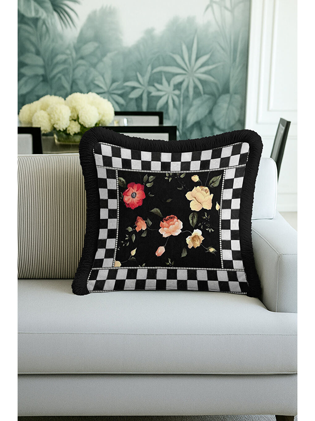 Karışık Zarif Çiçekli Saçaklı Yastık Kılıfı - Monokrom Bohem Siyah Püsküllü Kırlent Kılıfı