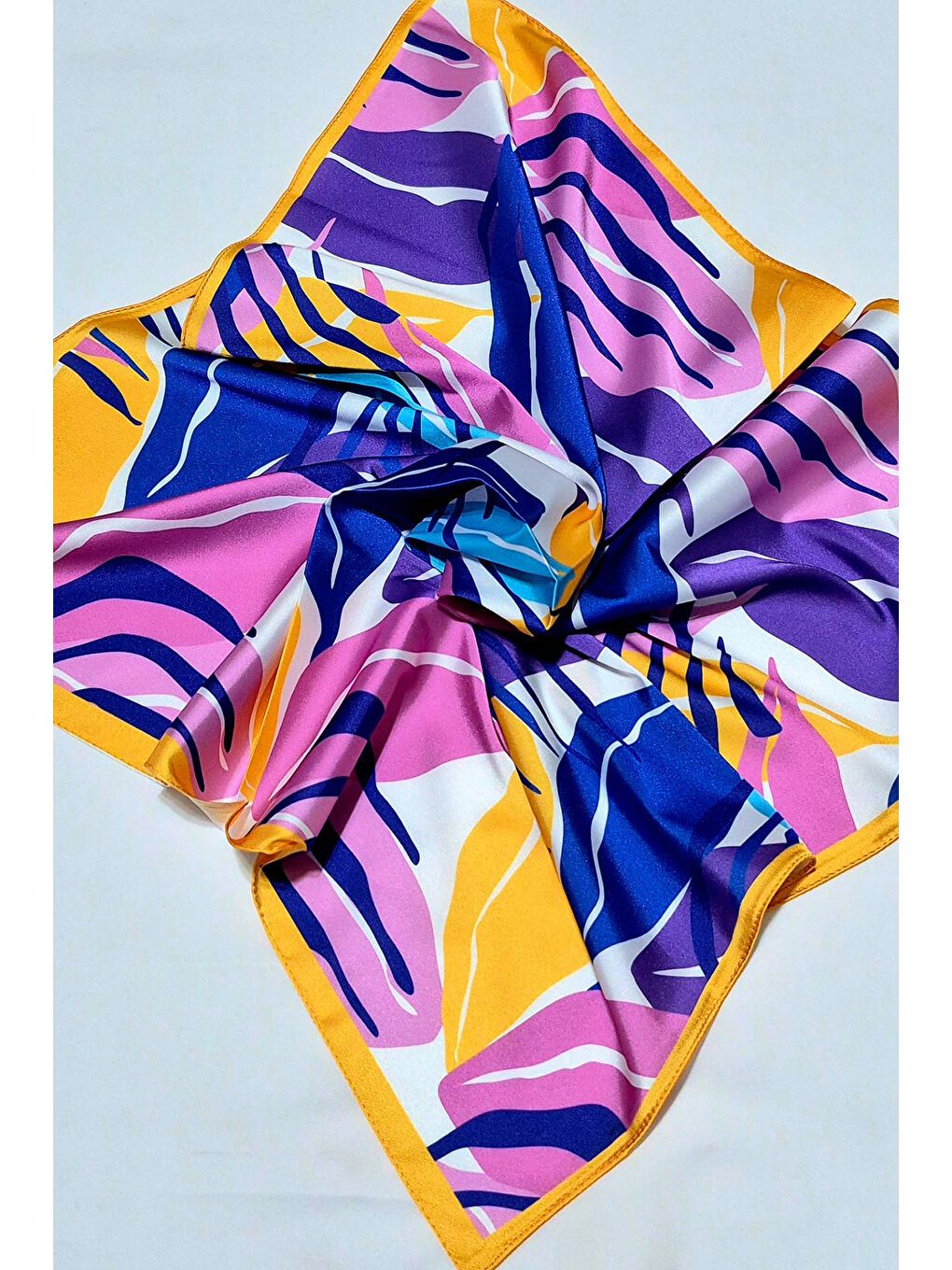 Kadın Desenli Bandana Fular 010187 - Mor-3