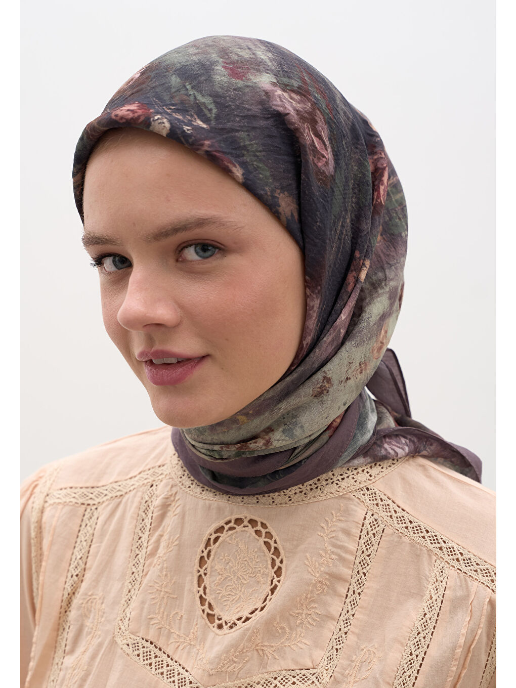 Lila Evelyne Desen Pamuklu Viskon Eşarp Leylak-3