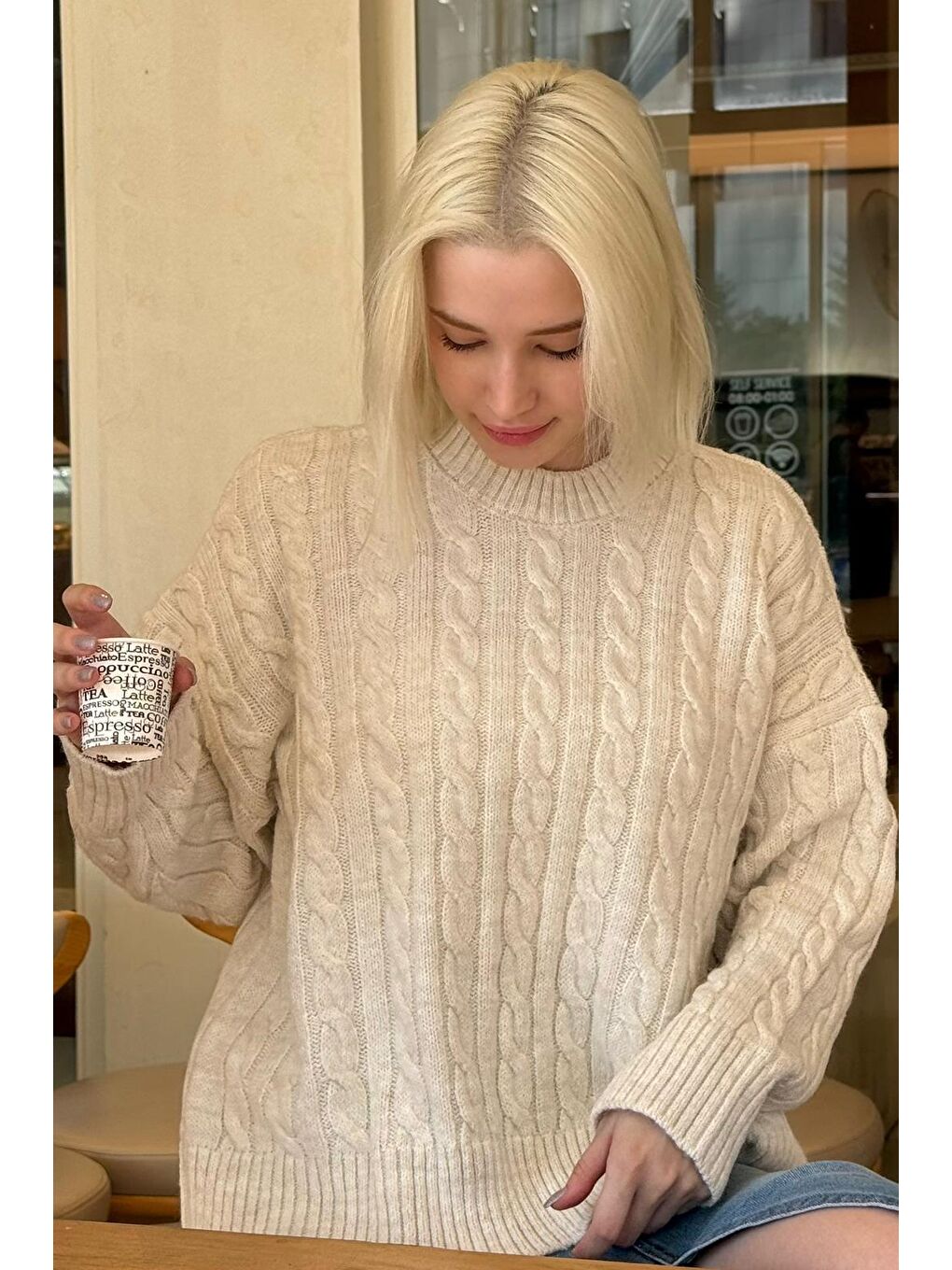 Ekru Bisiklet Yaka Örgü Desenli Kadın Triko Kazak Mg2520-1