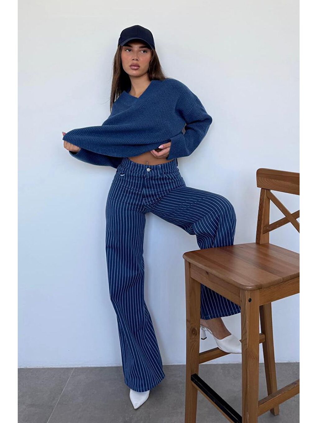 İndigo V Yaka Triko Kadın Kazak Mg2501-6