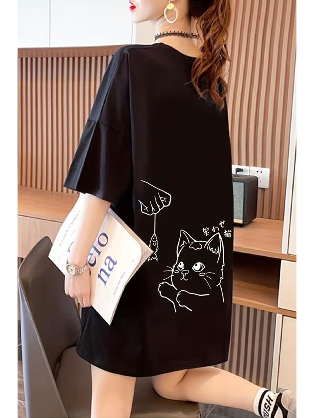 Siyah Fish And Kadın Oversize Basic Bisiklet Yaka Pamuklu T-shirt Rahat Kesim Unisex