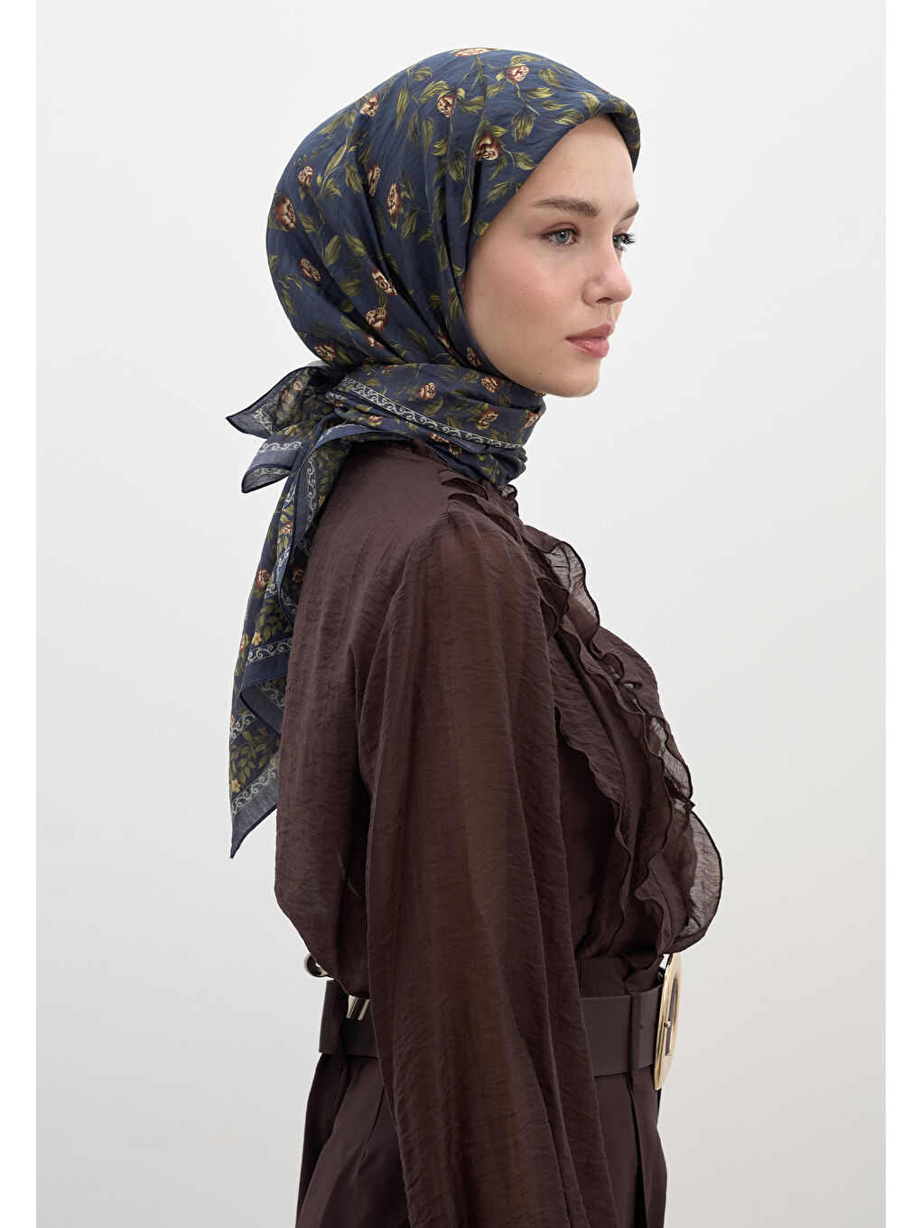 Leana Desen Pamuklu Viskon Eşarp Lacivert-3