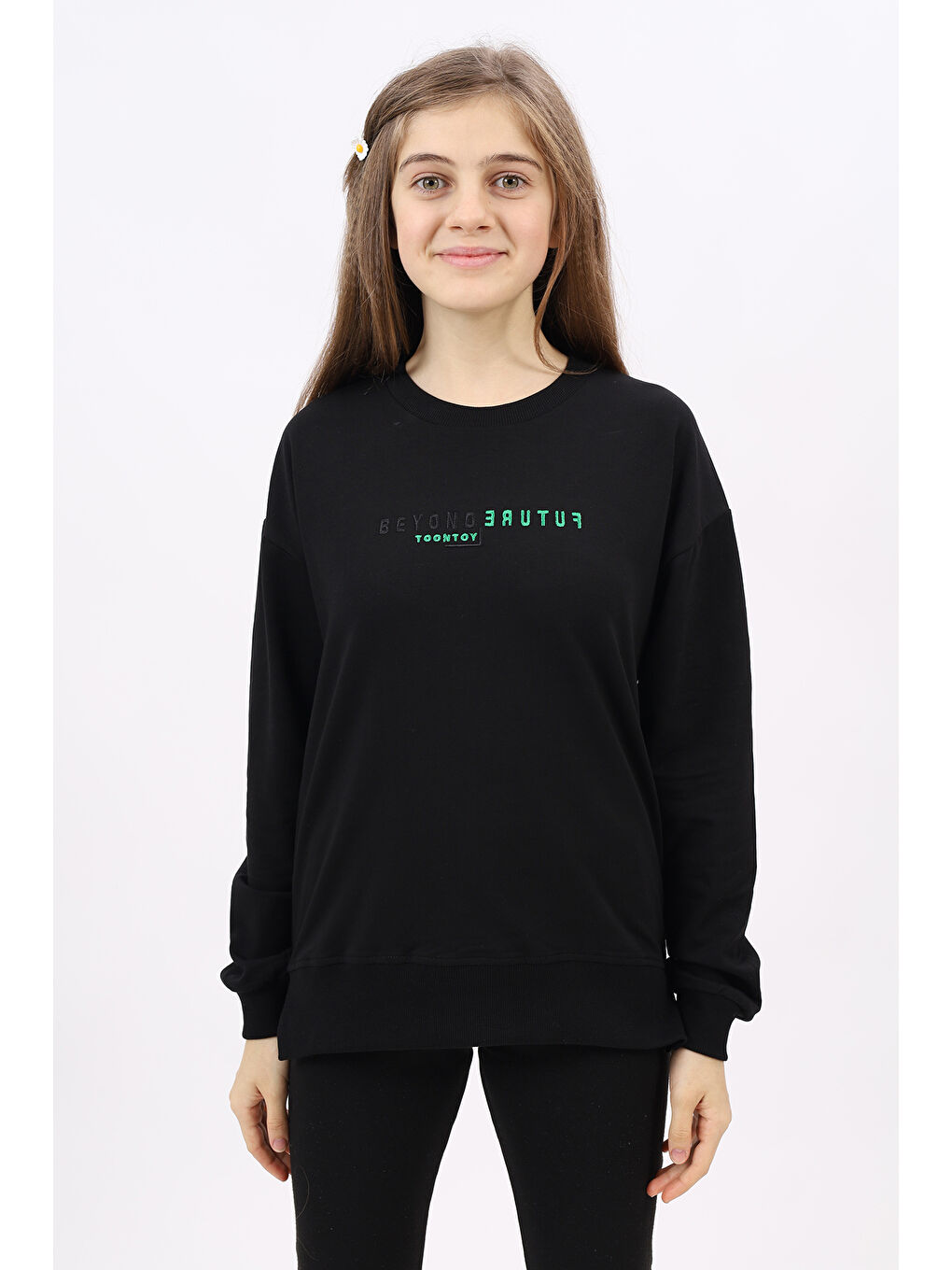 Siyah Kız Çocuk Nakışlı Sweatshirt