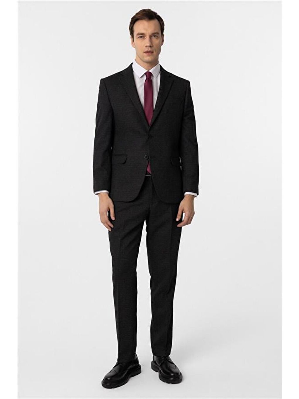 Siyah Regular Desenli Sivri Yaka 4 Drop Takım Elbise-1