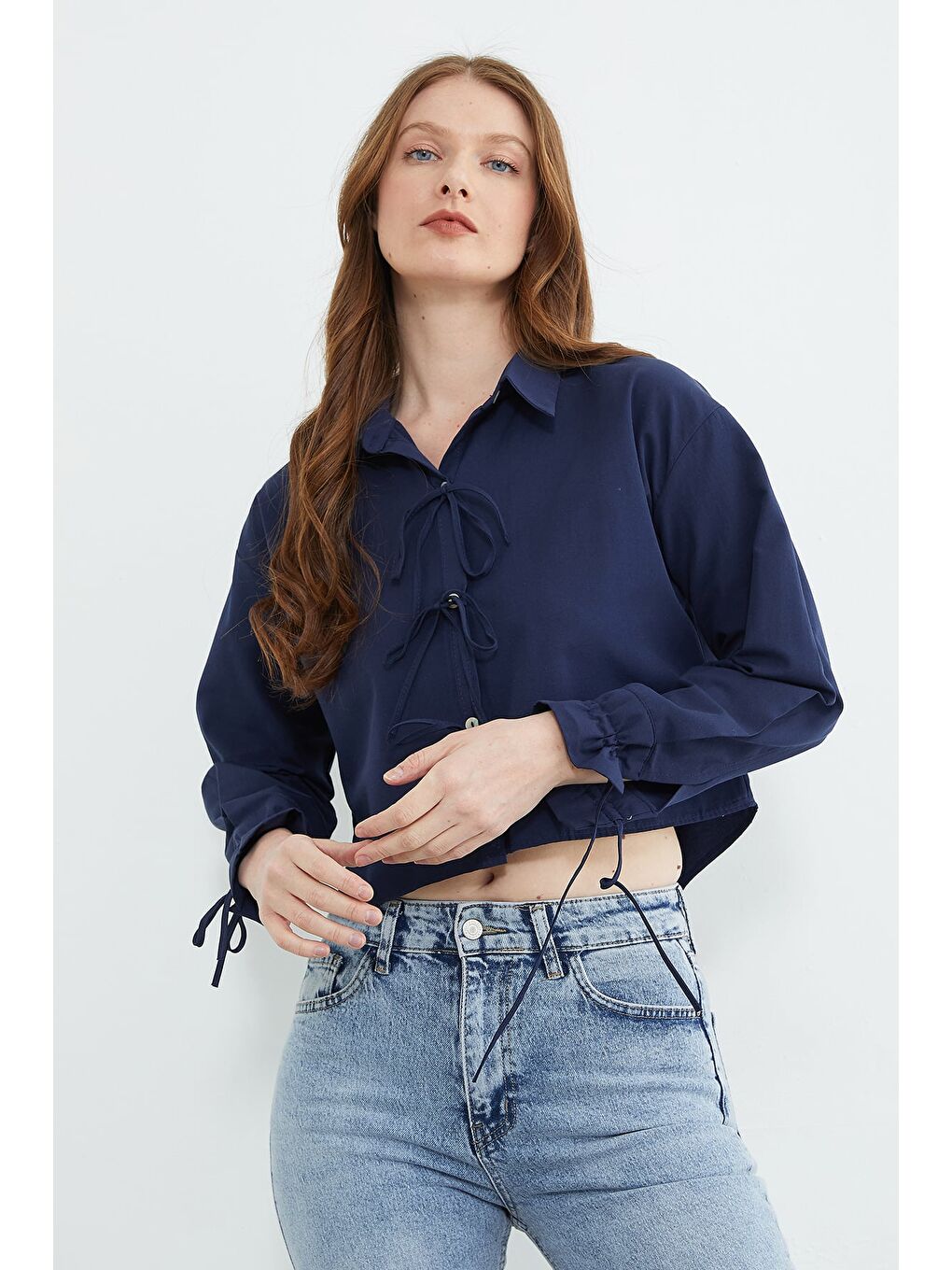 Lacivert Önü Bağlamalı Düğmeli Crop Gömlek-4