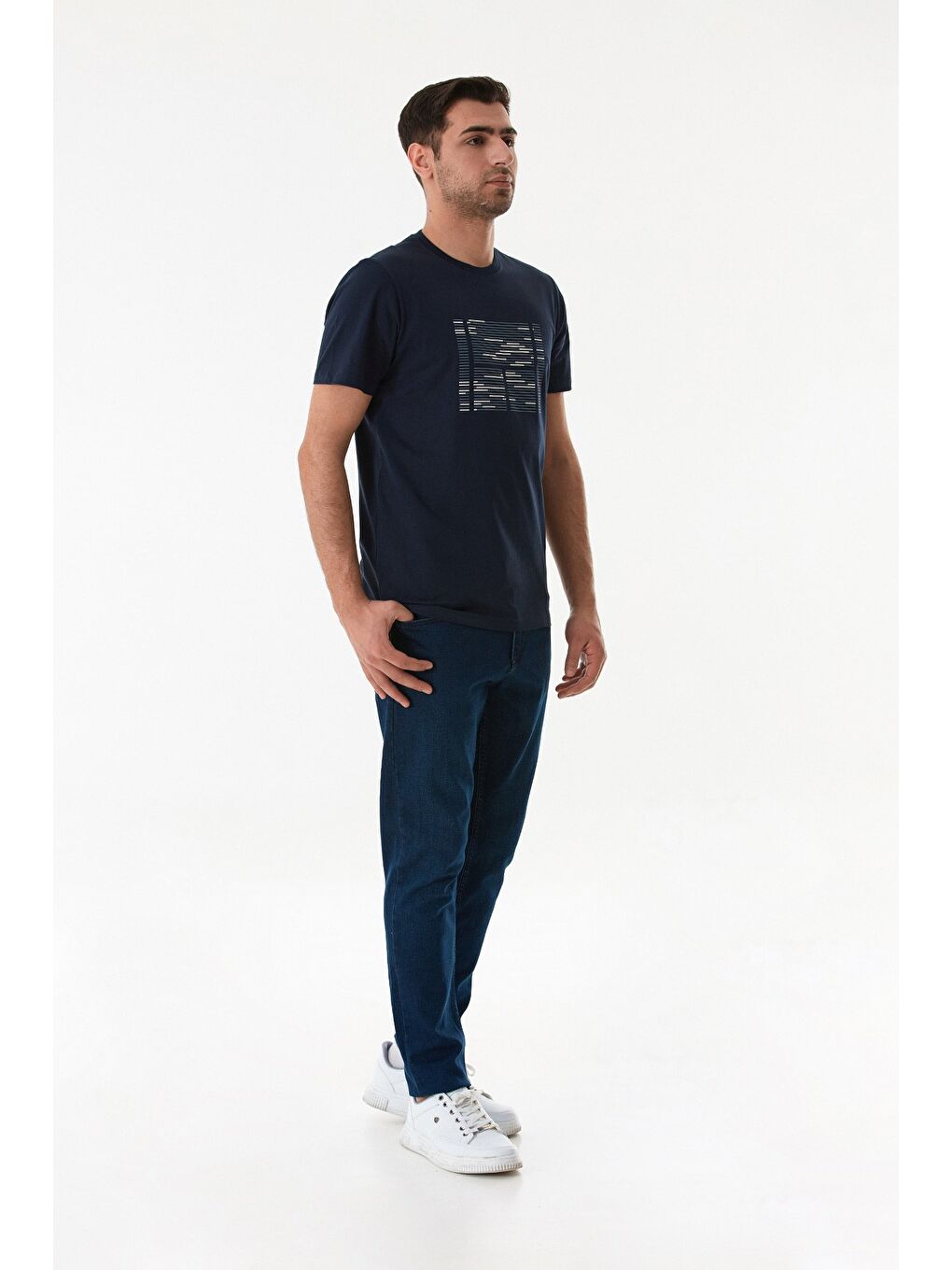 Lacivert Kabartma Baskılı Bisiklet Yaka Tişört-3