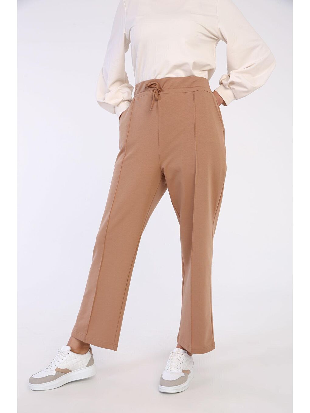 Koyu Bej Büyük Beden Cepli Eşofman Altı