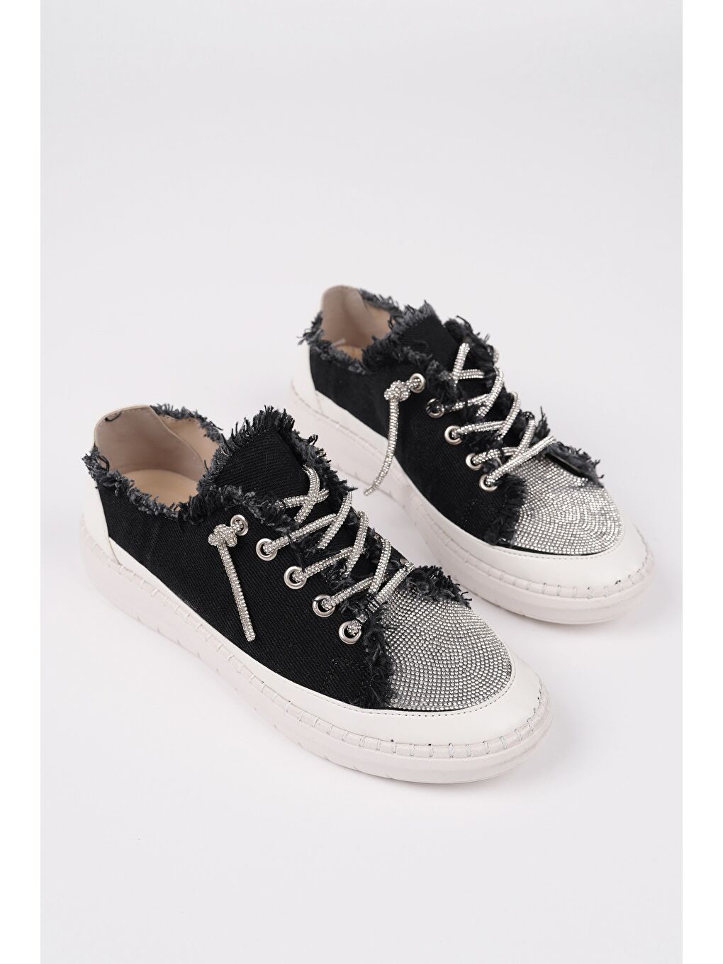 Siyah DAMSEL Bağcıklı Taşlı Kadın Günlük Denim Sneaker Spor Ayakkabı