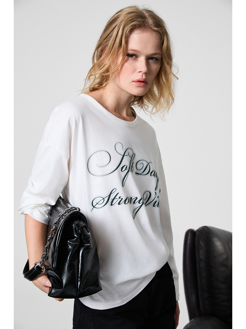 Beyaz DAZULU Kadın Yumuşak Kumaşlı Baskılı Uzun Kollu BEYAZ T-Shirt-1