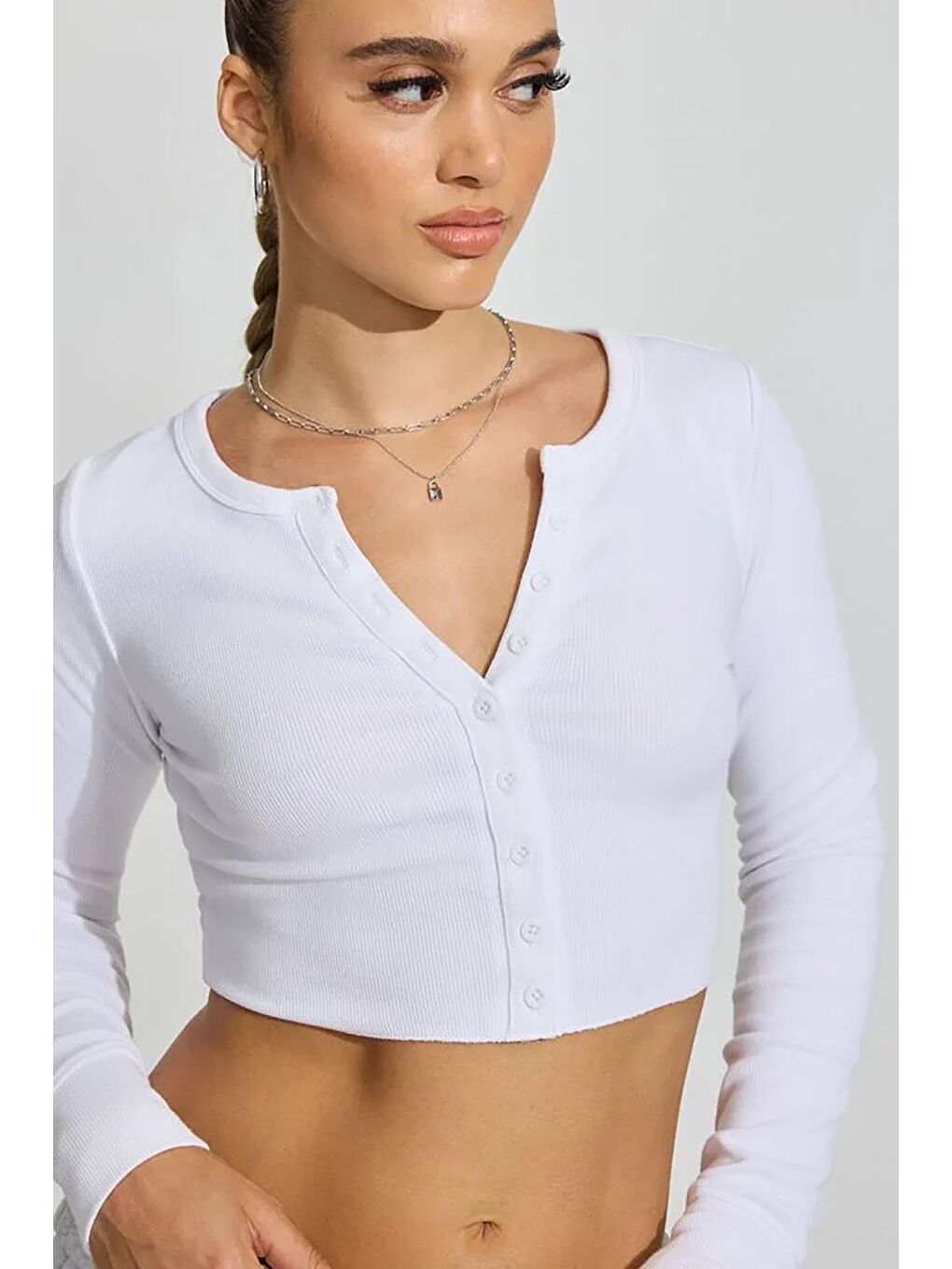 Beyaz Uzun Kollu Düğmeli Kaşkorse Crop Hırka Mg2193-1