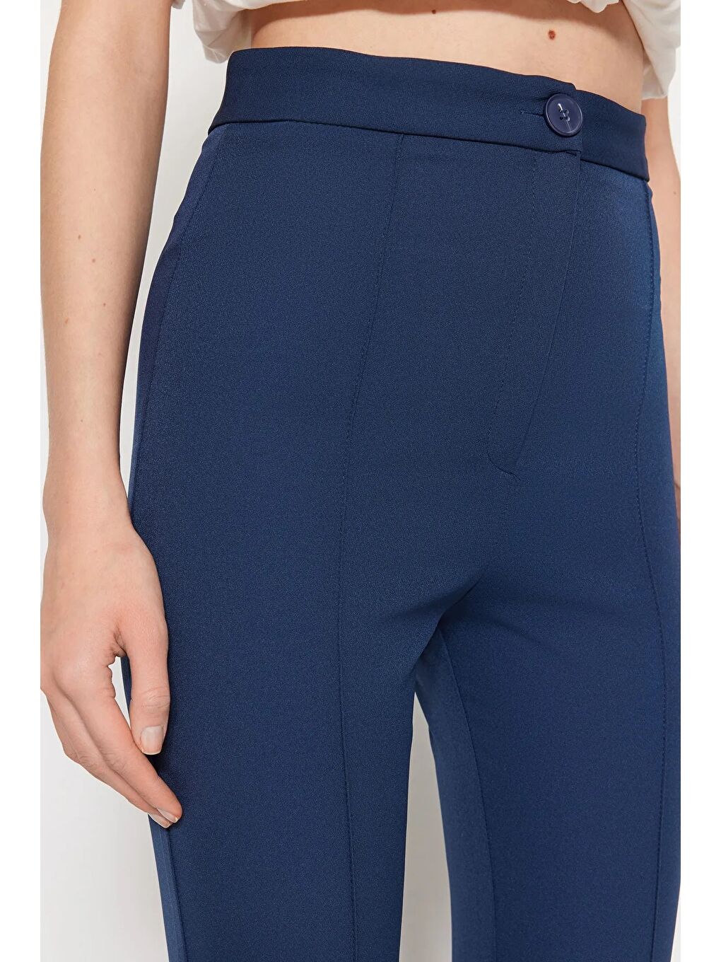 Lacivert Flare İspanyol Paça Paçası Yırtmaçlı Dokuma Pantolon-5