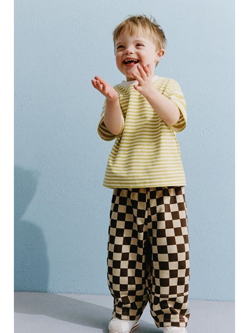 Çocuk Kahverengi Kare Desenli Eşofman-2