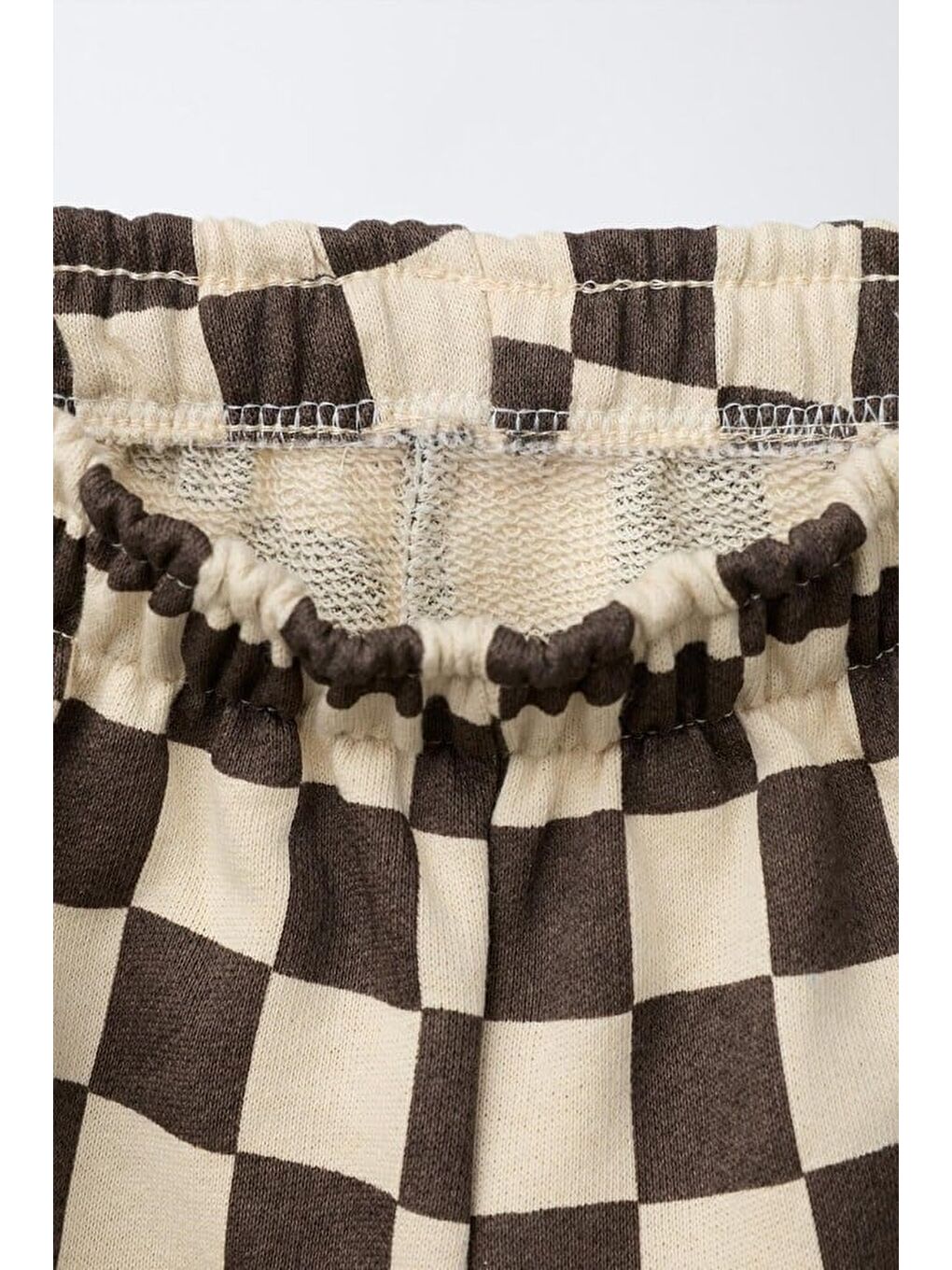 Çocuk Kahverengi Kare Desenli Eşofman-3