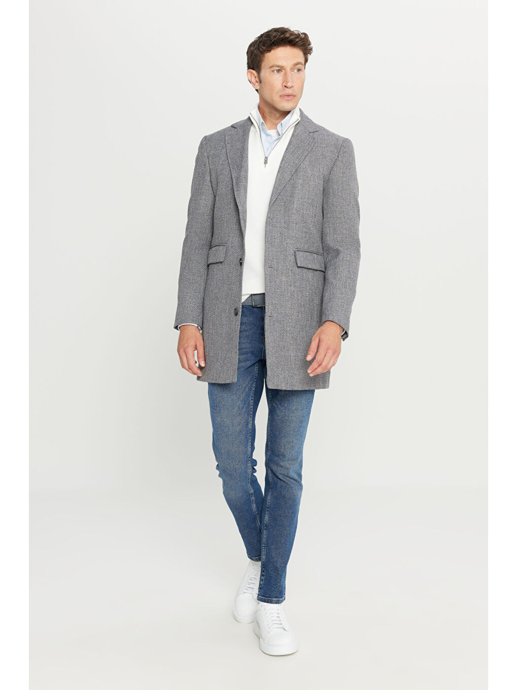 Erkek Antrasit Standart Fit Normal Kesim Mono Yaka Desenli Kapak Cepli Palto-1