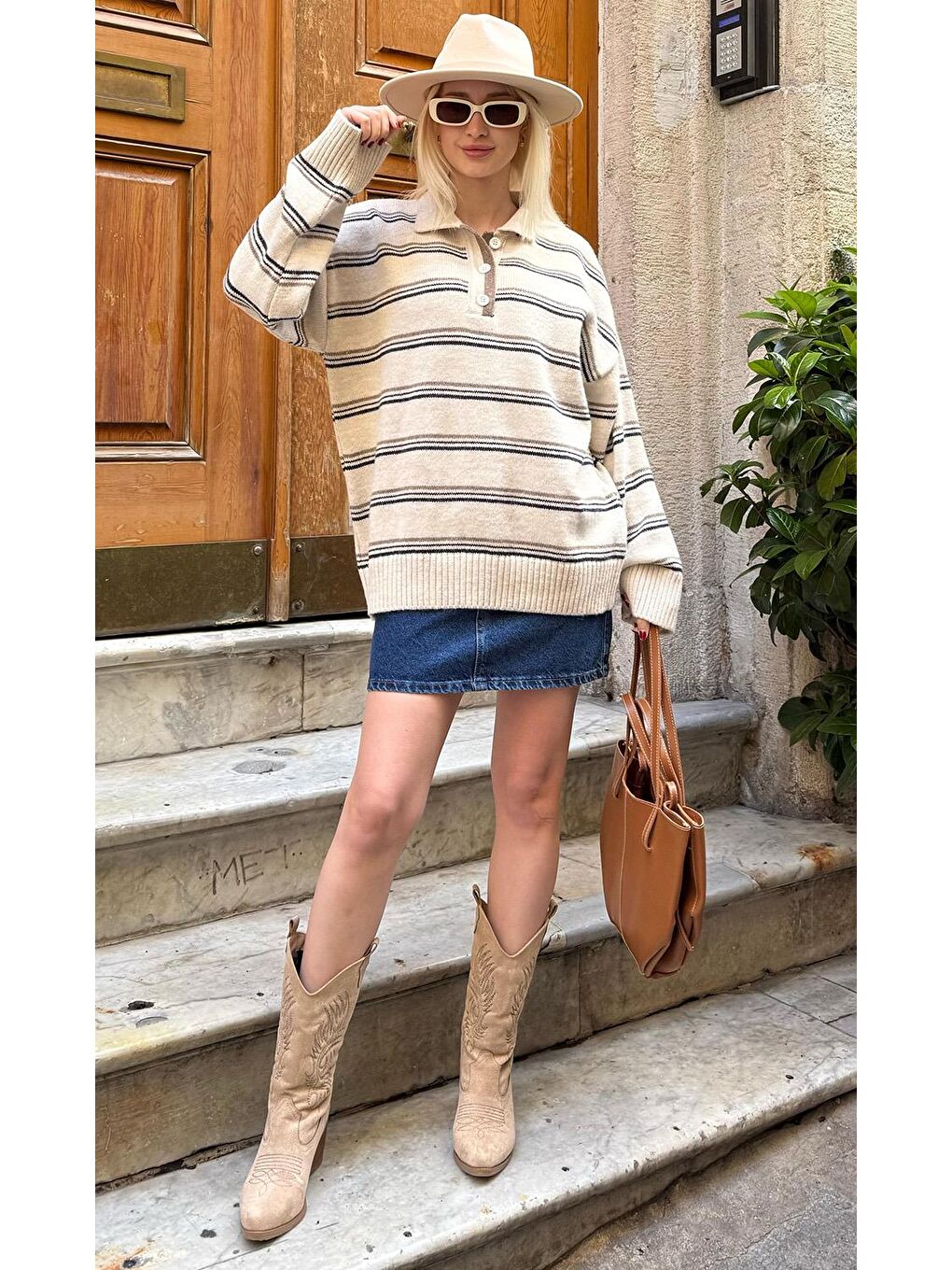 Ekru Çizgili Düğmeli Polo Yaka Kazak Mg2357-5