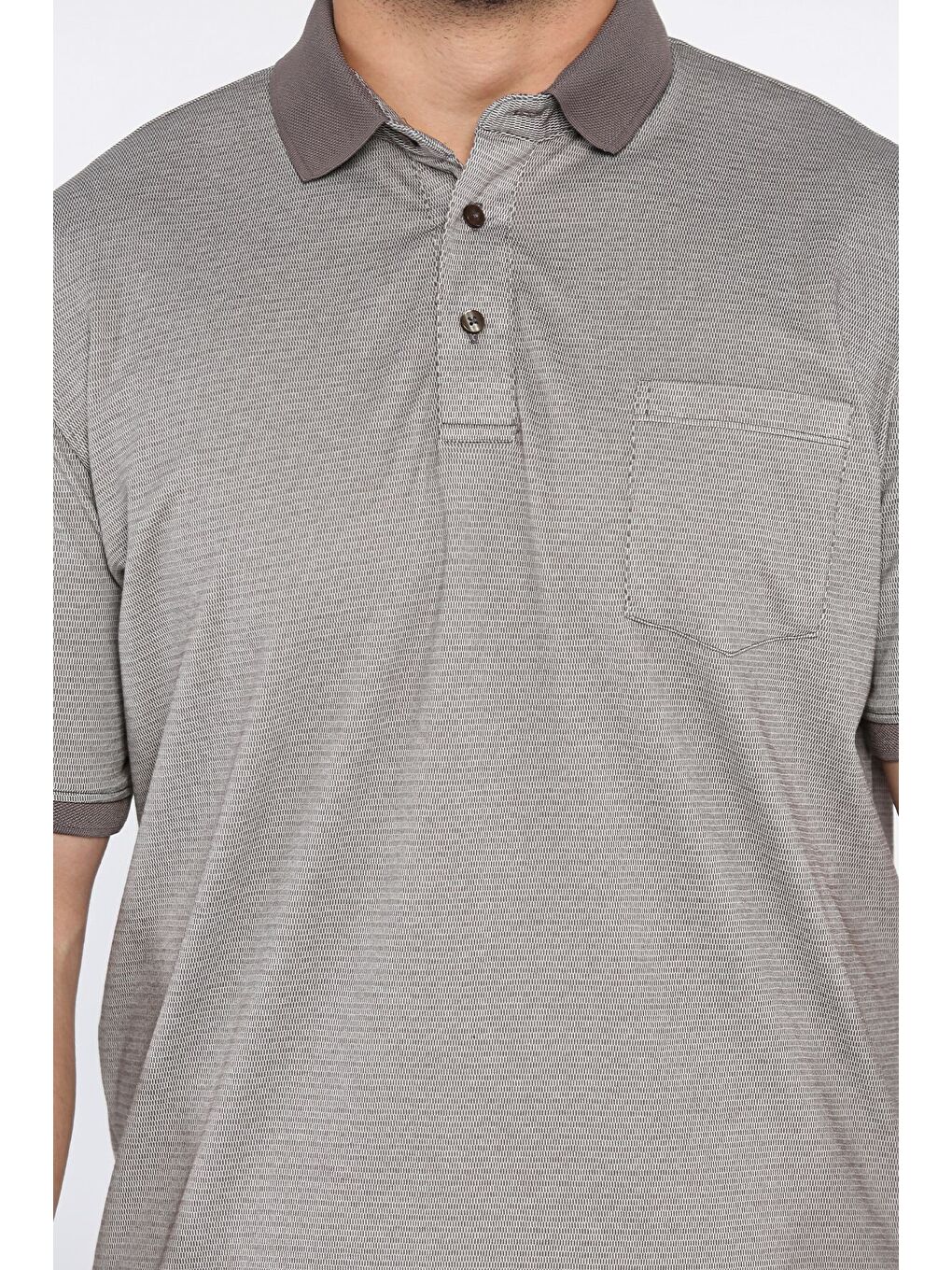 Bej Erkek Polo Yaka Tek Cepli Desenli Tişört-4