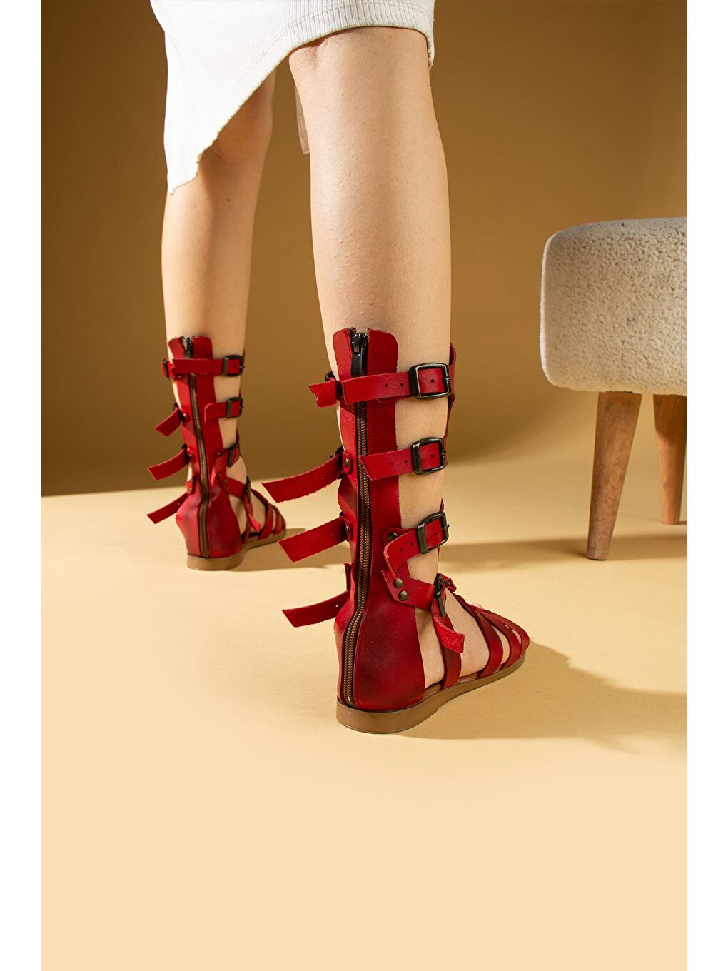 Kırmızı 4 Tokalı Önü Açık Fermuarlı Rahat Kalıp Gladyo Kadın Sandalet 51-0403-24-2