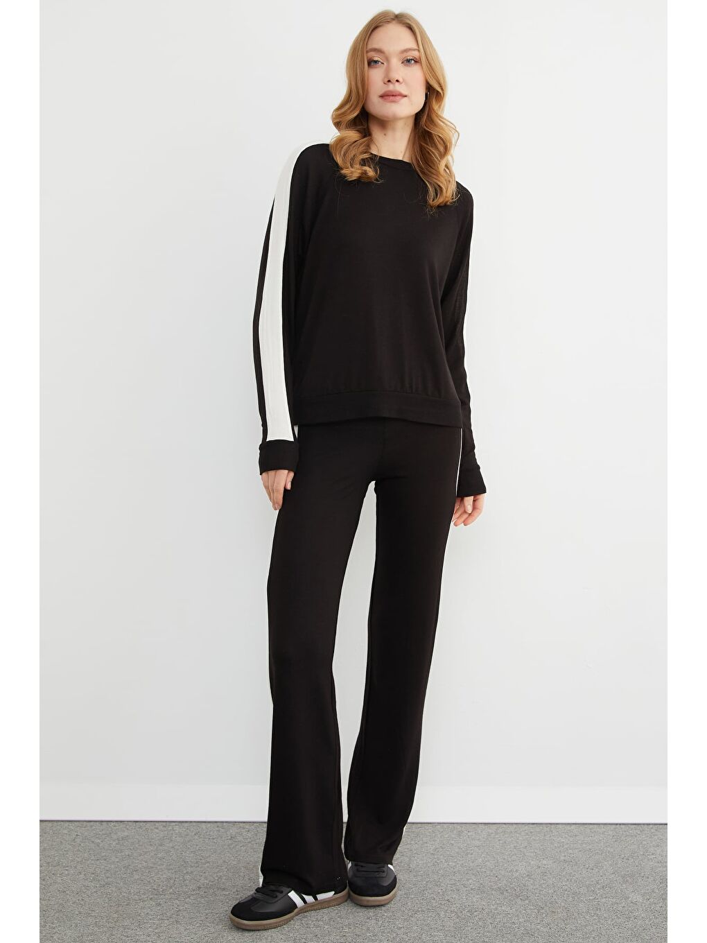 Siyah Basic Bisiklet Yaka Şeritli Modal 2 Li Takım