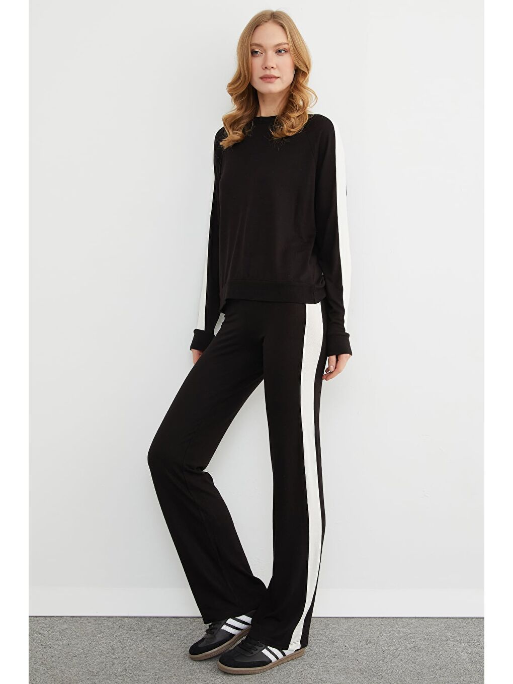 Siyah Basic Bisiklet Yaka Şeritli Modal 2 Li Takım-2