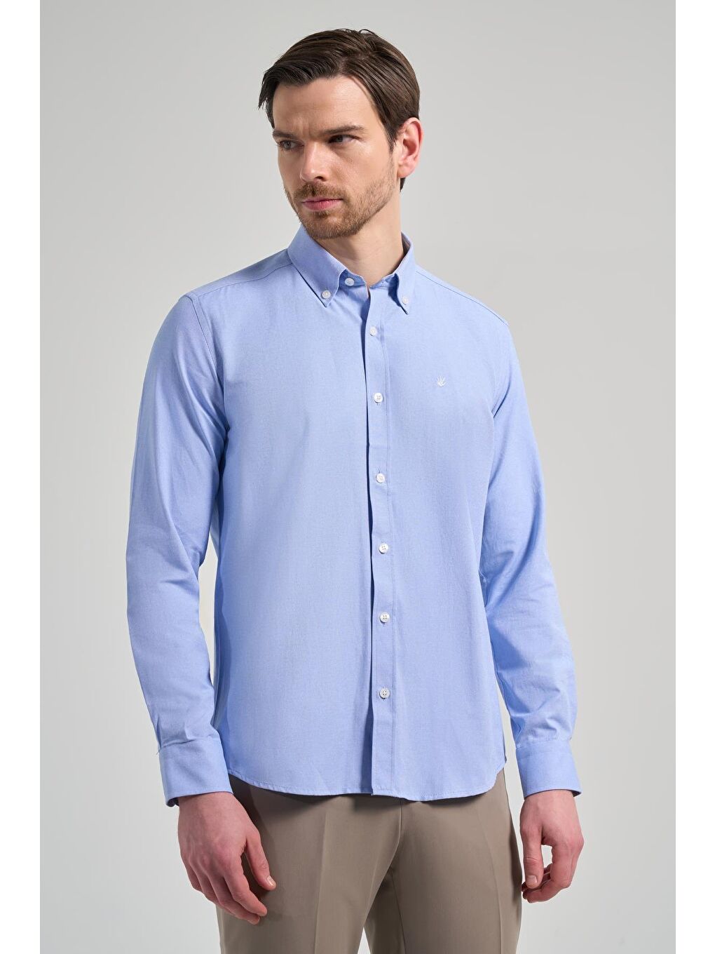 Mavi Uzun Kol Düz Oxford Düğmeli Yaka Cepsiz Pamuklu Classic Slim Fit Gömlek 1004250168