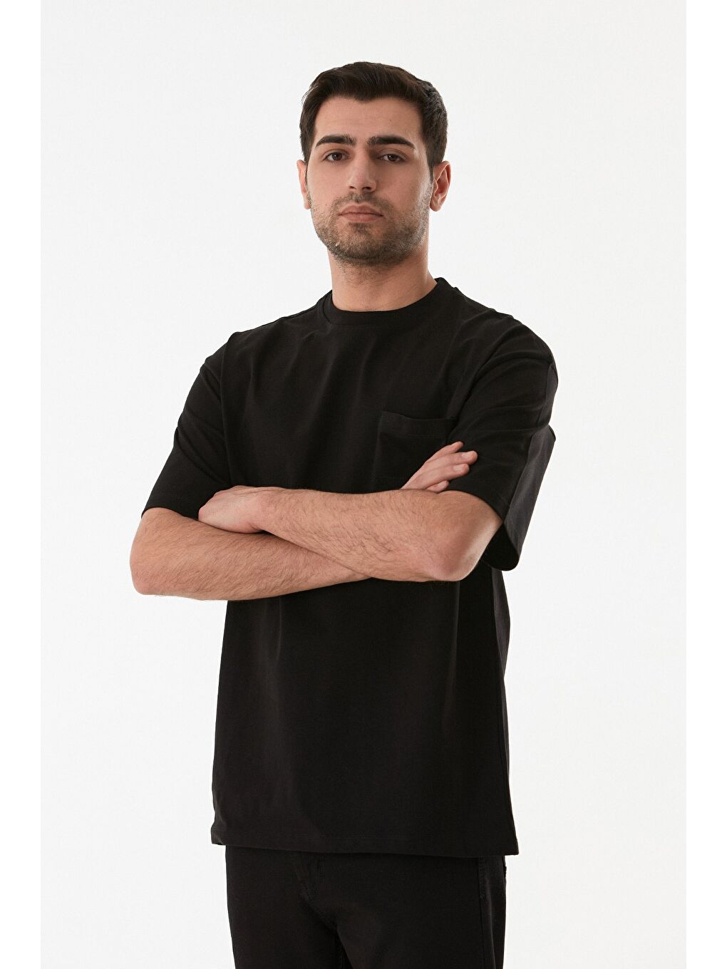 Siyah Basic Tek Cepli Bisiklet Yaka Tişört-1