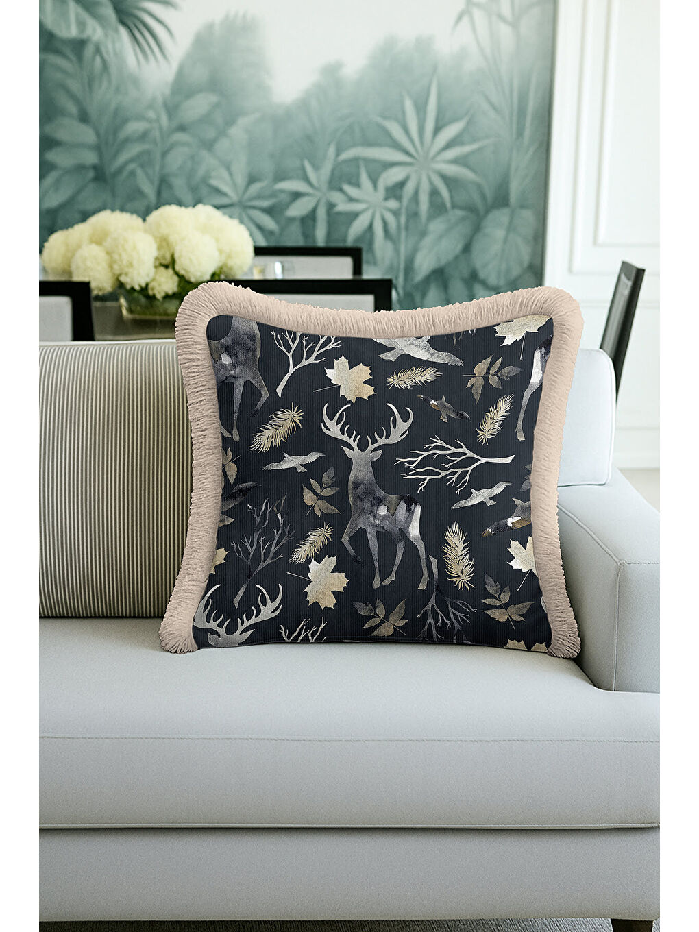 Karışık Zarif Orman Figürü Saçaklı Yastık Kılıfı - Naturel Rustik Siyah Altın Renkli Püsküllü Kırlent Kılıfı-2