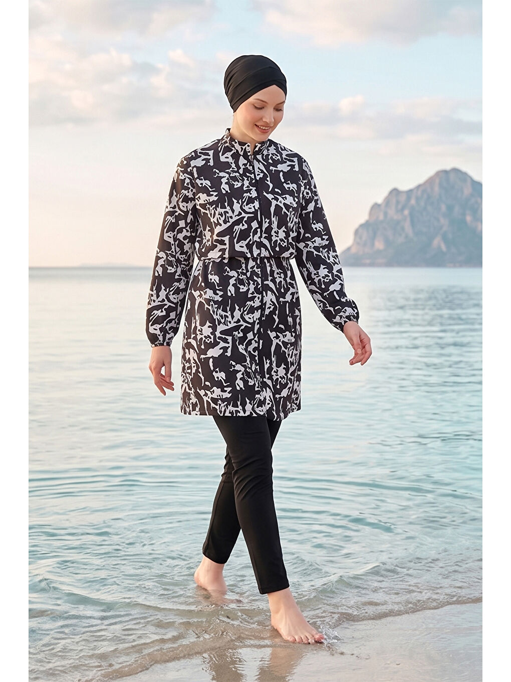 Desenli Tam Kapalı Tesettür Mayo 08 Siyah10