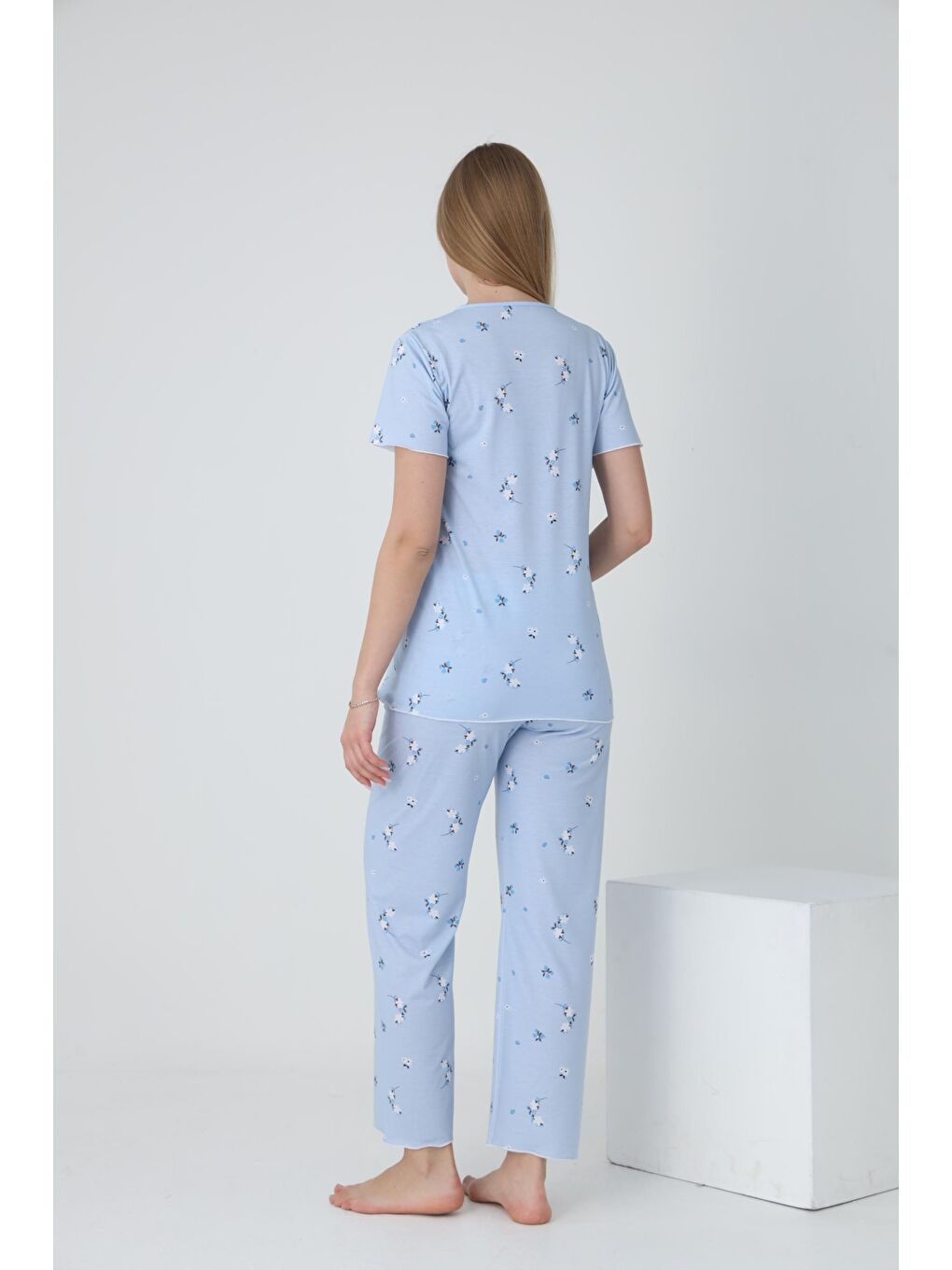 Bebe Mavi Emzirmeye Uygun Kısa Kol Ayarlanabilir Bel Lastikli Baskılı Hamile ve Lohusa Pijama Takımı-1