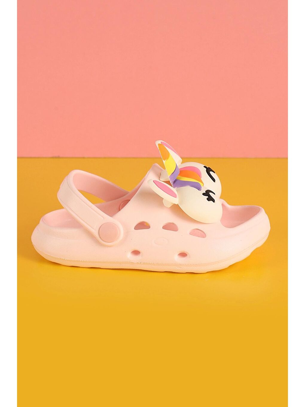 Pembe Göz Figürlü Delikli Çocuk Terlik-3