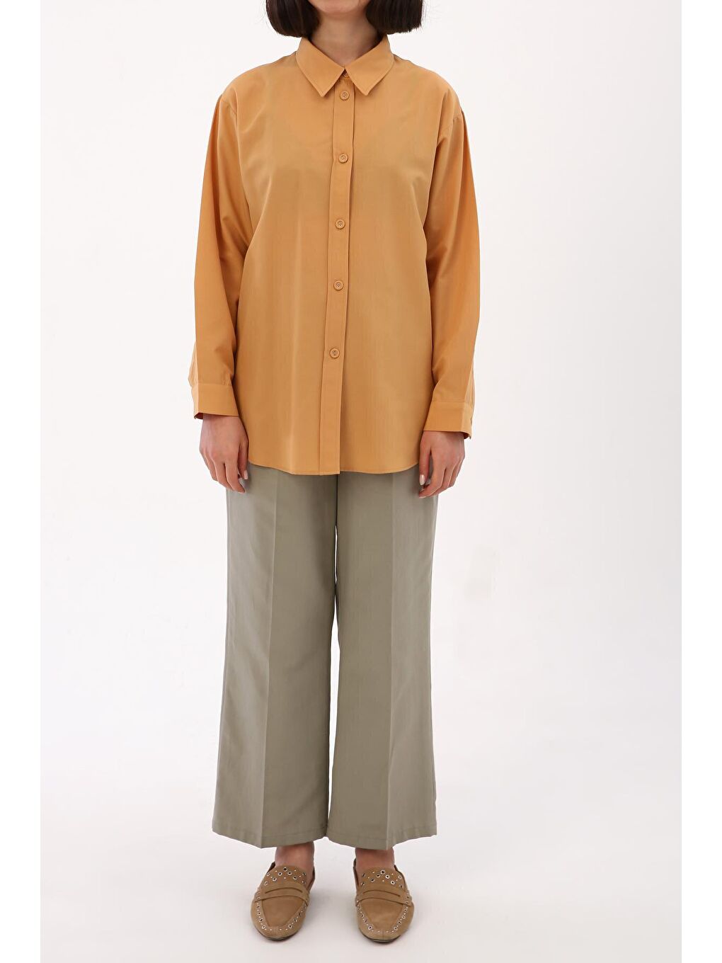 Sarı Safran Kumaş Kaplamalı Düğmeli Oversize Gömlek-3