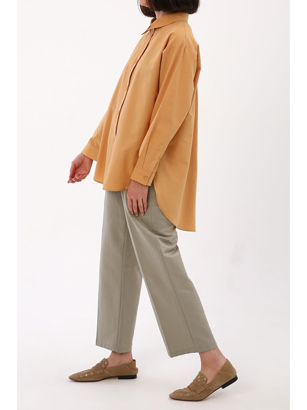 Sarı Safran Kumaş Kaplamalı Düğmeli Oversize Gömlek-4