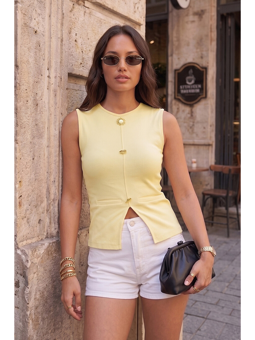 Sarı Fittted Fit Bisiklet Yaka Aksesuar Detaylı Kadın Bluz 5866475