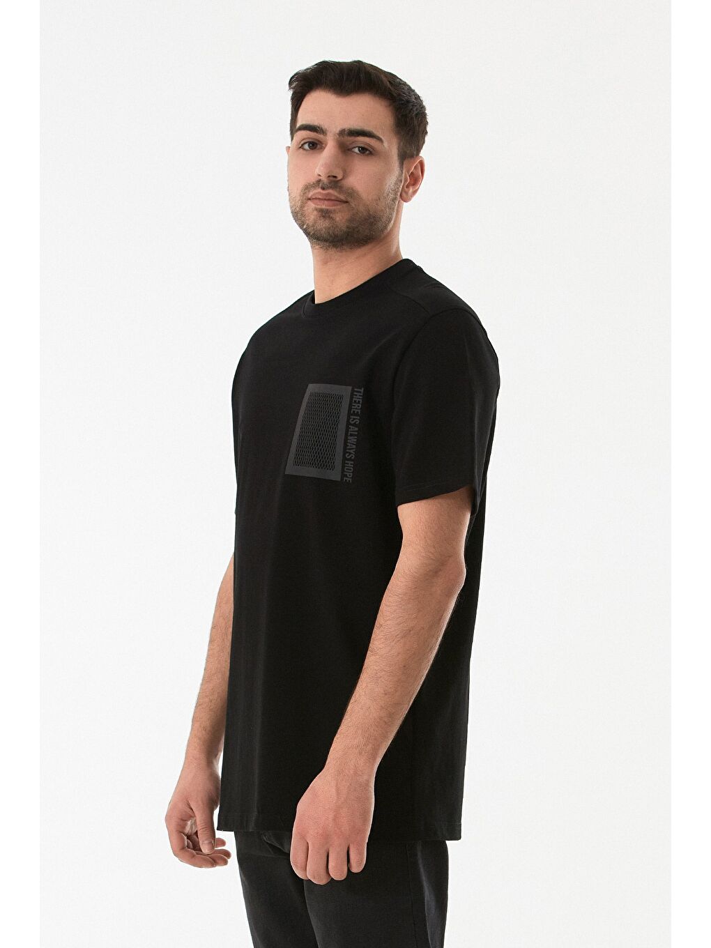 Siyah Baskılı Bisiklet Yaka Tişört-1