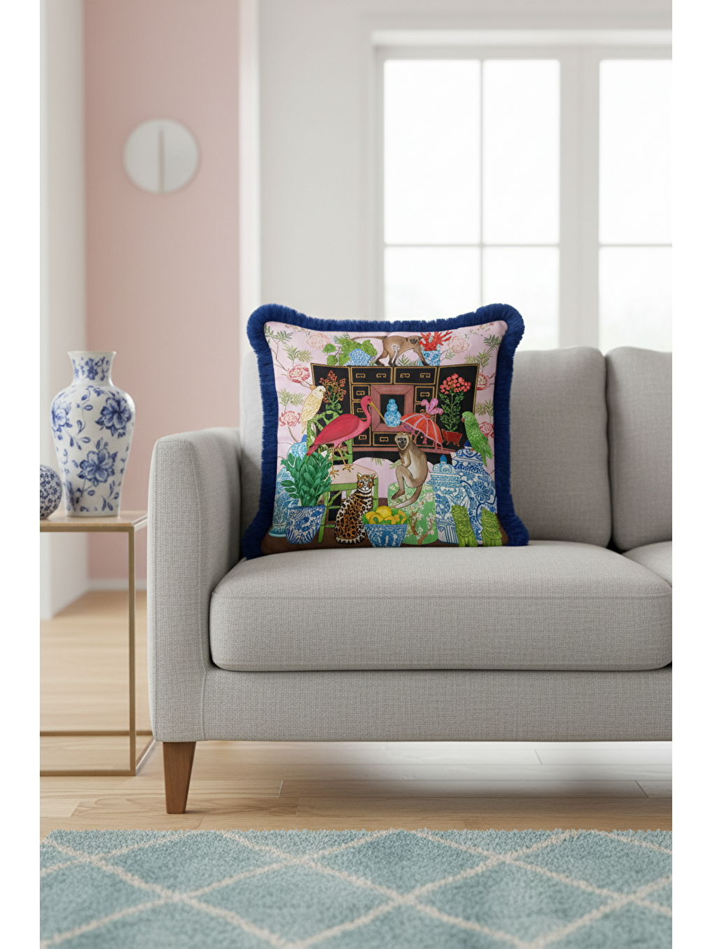 Karışık Lüks Egzotik Hayvanlar Saçaklı Yastık Kılıfı - Renkli Bahçesi Pembe Mavi Püsküllü Kırlent Kılıfı