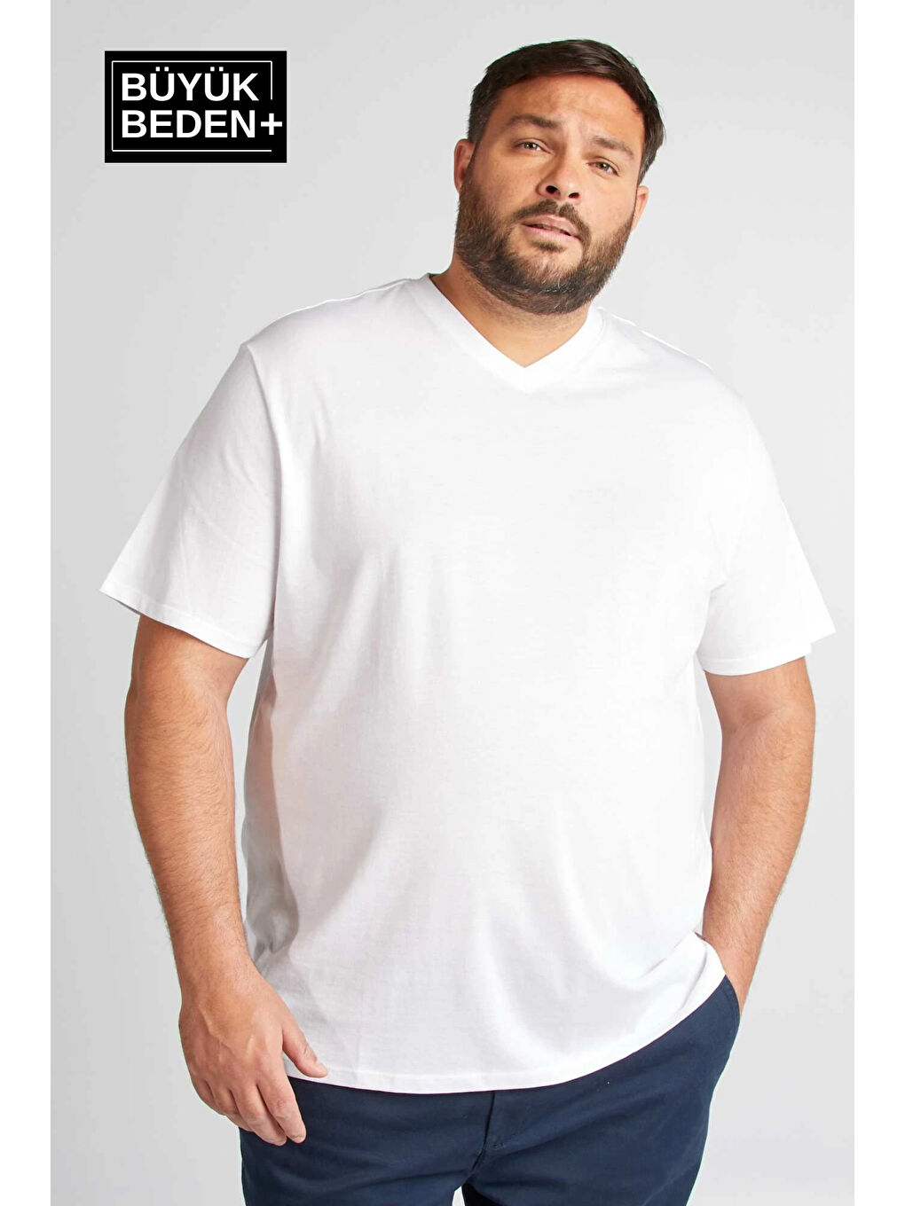 Beyaz Erkek  V Yaka Büyük Beden Tişört SPRBTS09-1