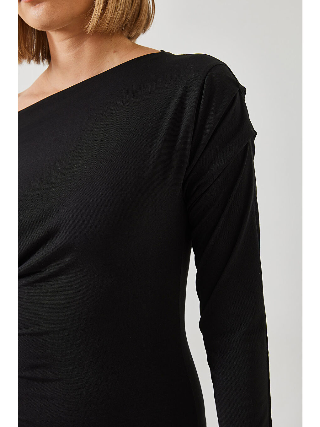 Siyah Kadın Kayık Yaka Elbise-2