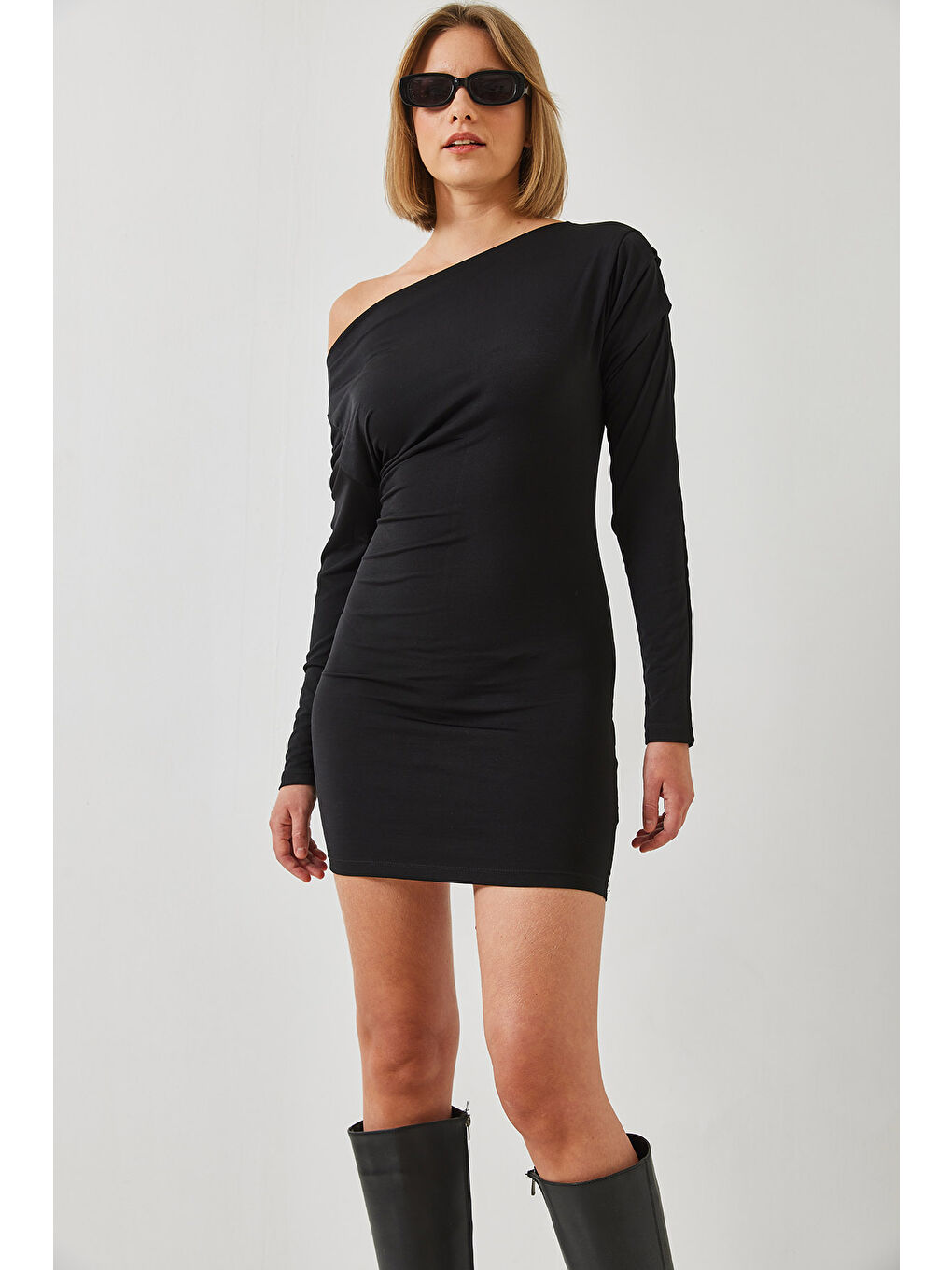 Siyah Kadın Kayık Yaka Elbise-6