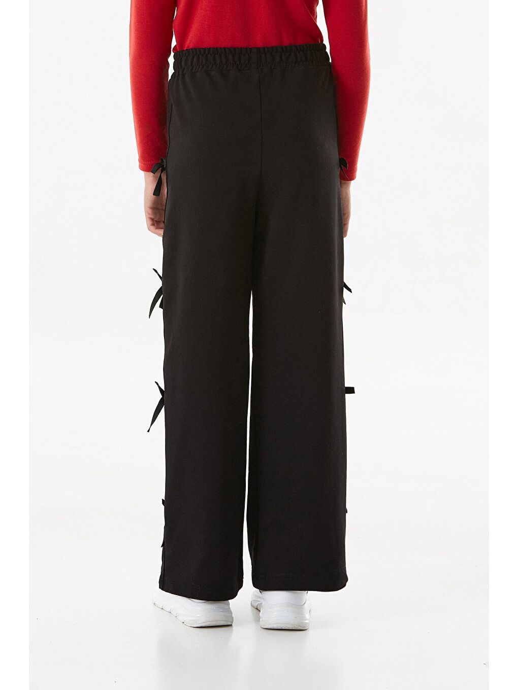 Siyah Kurdele Detaylı Kız Çocuk Pantolon-4