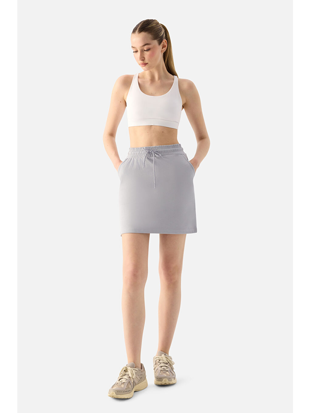 Lara Sokak Stili Gri Etek