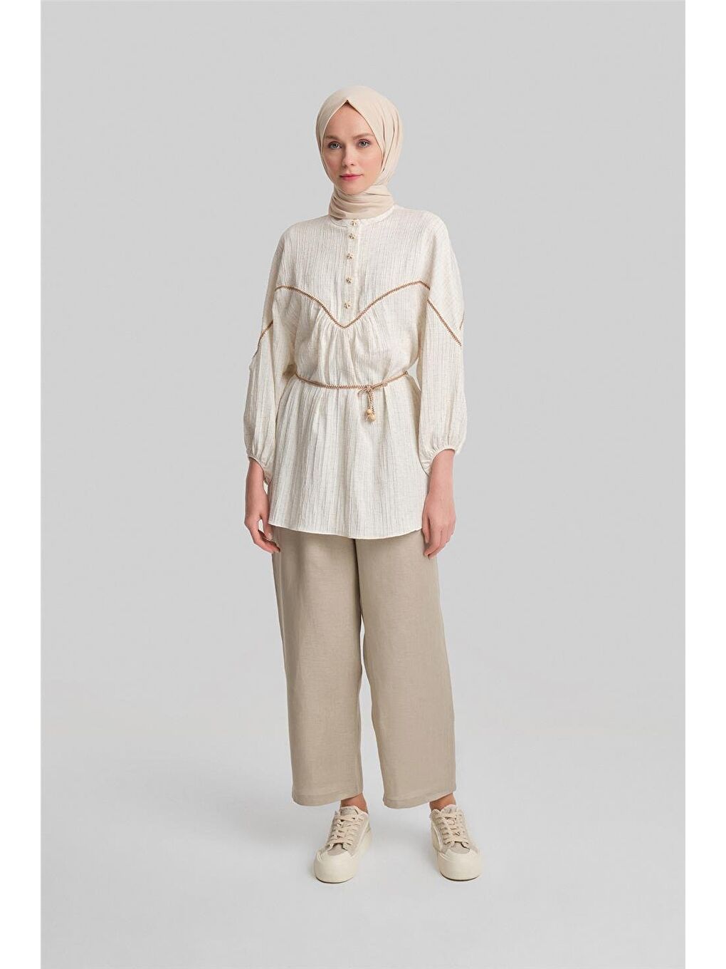 Bej Şerit Bağcıklı Bluz 24Y3537 Ekru-1