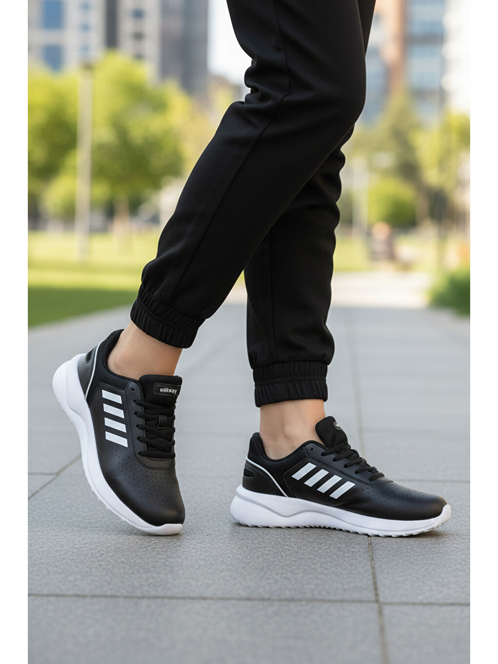 Siyah Beyaz Bağcıklı Hafif Esnek Unisex Spor Ayakkabı Nereus G-2