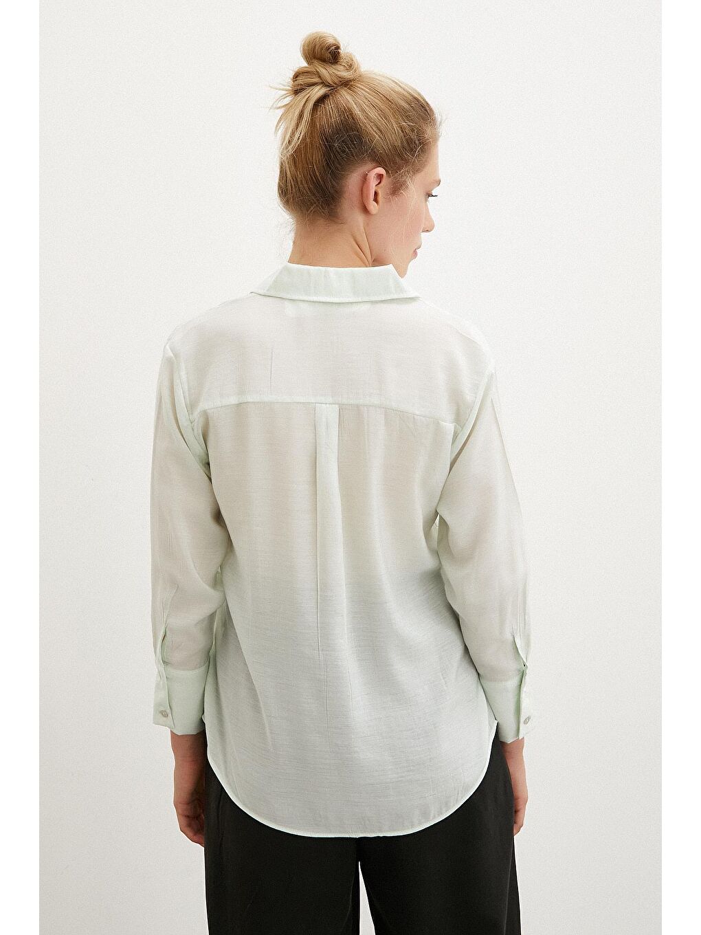 Yeşil V Yaka Robalı Gömlek-3